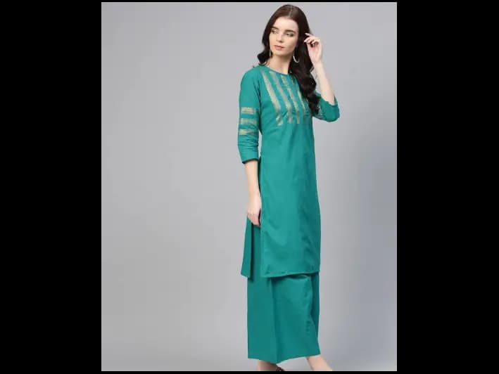 Women Green Yoke Design Kurta with Palazzos (2)