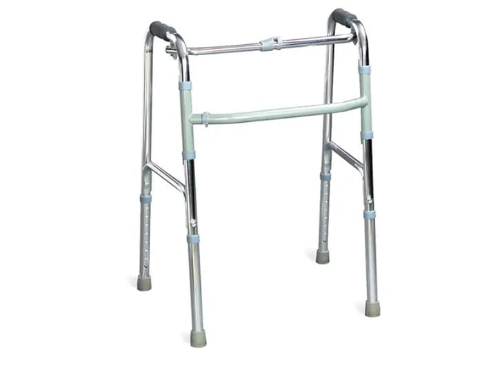 MOVING WALKER