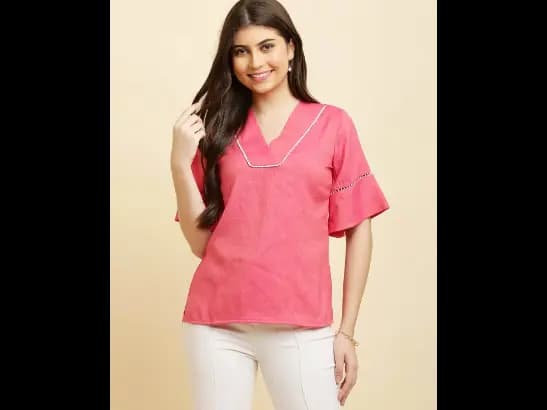 Women Regular Fit V-Neck Top (4)