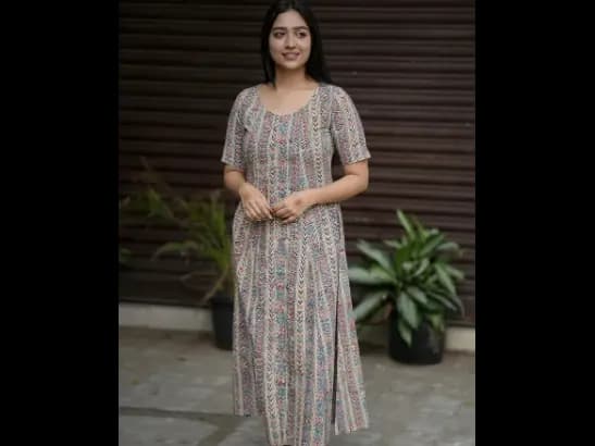 Aline Kurti With Front Slit
