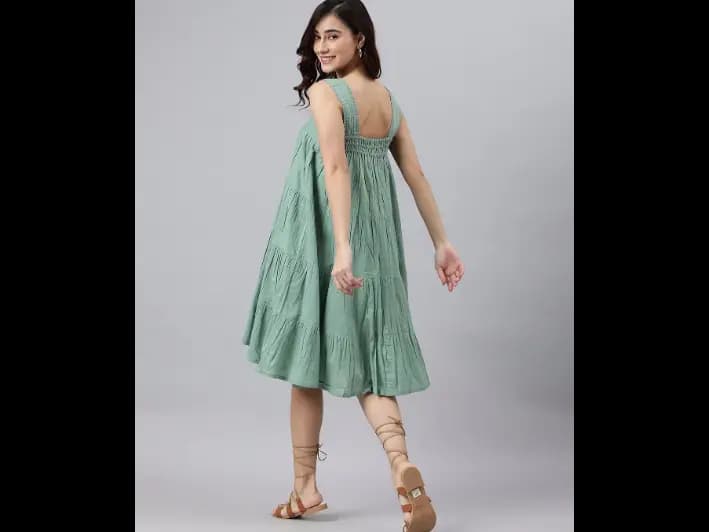 Square-Neck Sleeveless A-Line Dress (3)