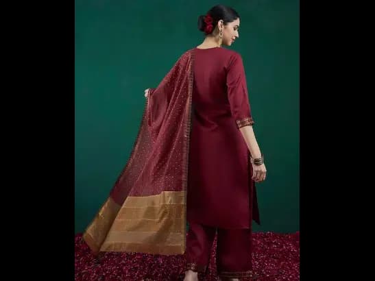 Floral Yoke Design Zari Pure Cotton Kurta With Trousers & Dupatta (5)