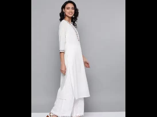 White Cotton Straight Thread Work Kurta (2)