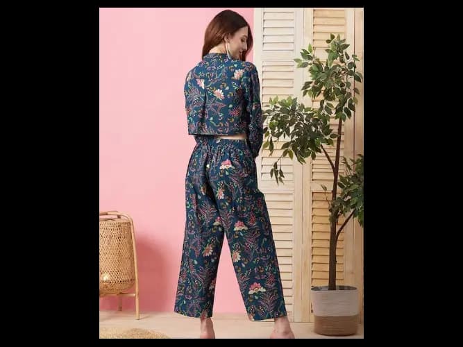 Printed Crop Shirt With Trousers (7)