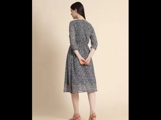 Women Black A-Line Dress (2)