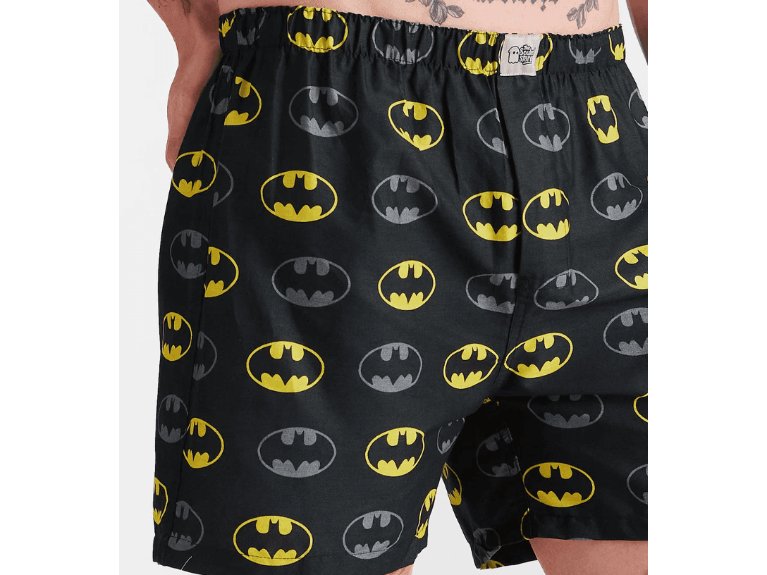 Batman: Classic Logo Pattern