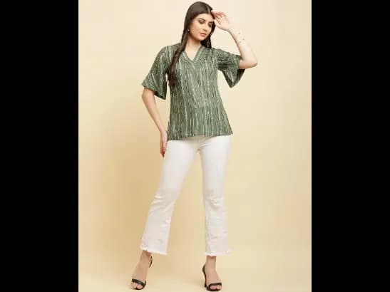 Women Striped Regular Fit Top (3)