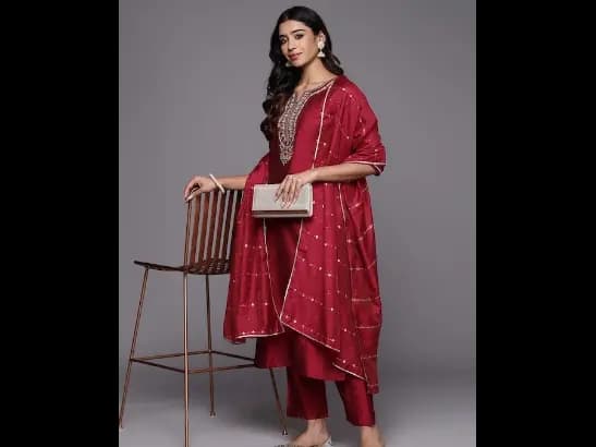 Floral Yoke Design Regular Sequinned Kurta with Trousers & With Dupatta