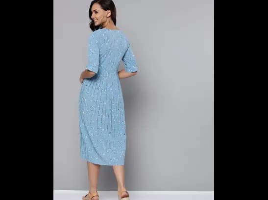 Blue & White Accordion Pleated Floral Printed Wrap Dress (2)