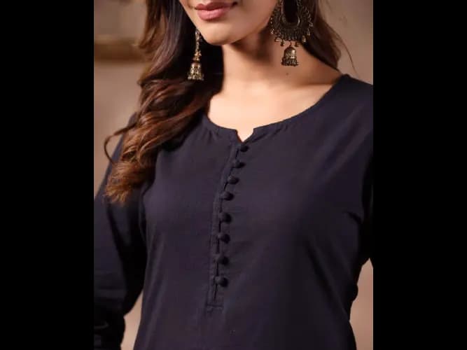Straight Kurta with Pants & Striped Dupatta (4)