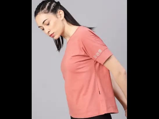 Pink Solid Round Neck T-shirt (2)