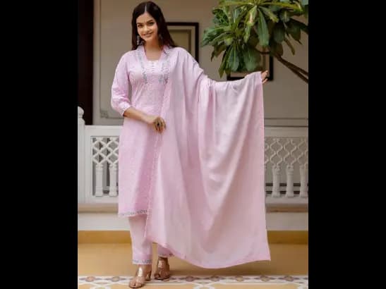 Embroidered Straight Kurta Set (2)