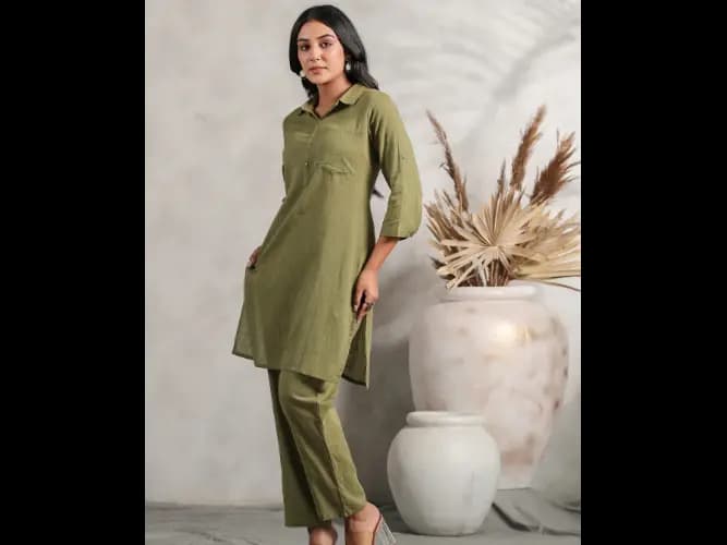 Shirt Collar Cuffed Sleeves Fusion Pure Cotton Kurta with Trousers (3)