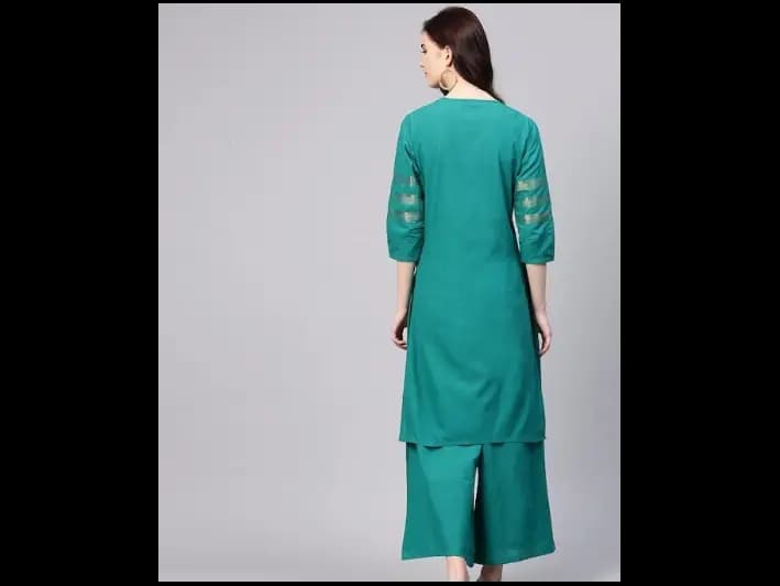 Women Green Yoke Design Kurta with Palazzos (5)