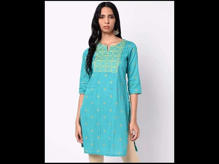 Floral Embroidered Straight Kurta