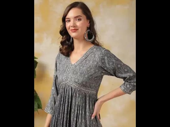 V-Neck Fit & Flare Dress (3)