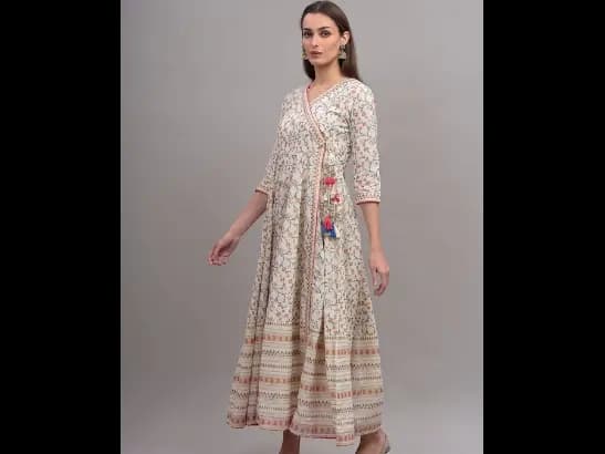 White Ethnic Motifs Printed Anarkali Kurta (2)