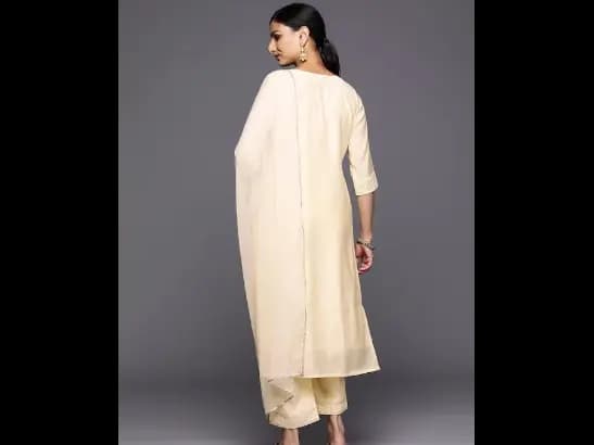 Ethnic Motifs Embroidered Thread Work Kurta With Trousers & Dupatta (2)