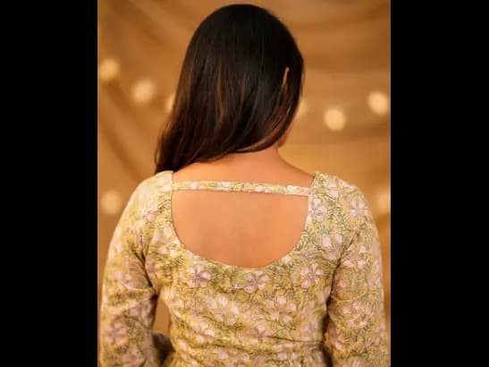 Indo Western Kurti with Elastic in Sleeve & Waist (4)
