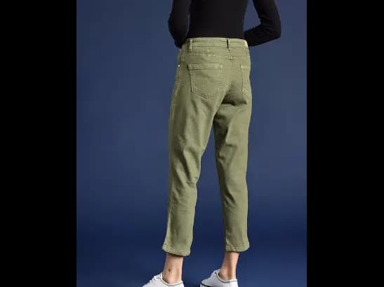 Olive Green Slim Fit High-Rise Stretchable Crop Jeans (3)