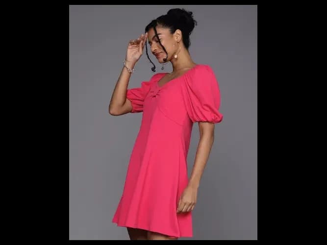 Pink Puff Sleeves Dress With Twisted Detail