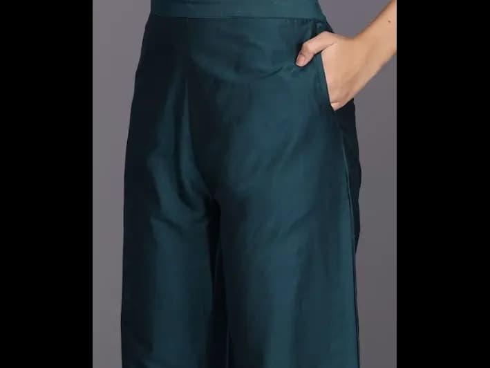 Floral Yoke Design Regular Sequinned Kurta with Trousers With Dupatta (5)