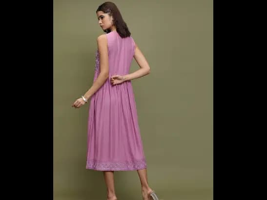 Purple Ethnic Motif Embroidered Gathered or Pleated Fit & Flare Midi Dress (3)