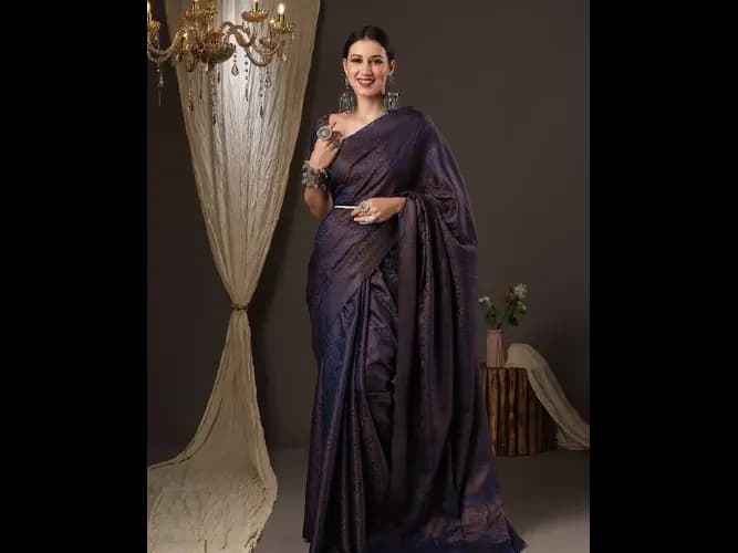 Navy Blue & Gold-Toned Woven Design Zari Silk Blend Banarasi Sarees (5)