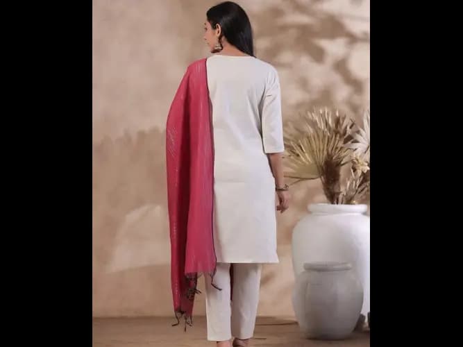 Ethnic Motifs Embroidered Thread Work Pure Cotton Kurta With Trousers & Dupatta (2)