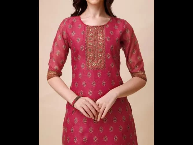 Embellished Straight Kurta with Pants & Dupatta Set (5)