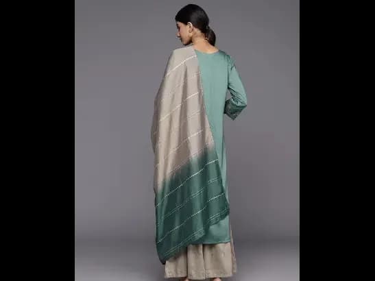 Floral Embroidered Regular Sequinned Kurta with Sharara & With Dupatta (7)