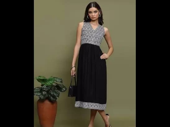 Black Geometric Embroidered A-Line Midi Dress (2)
