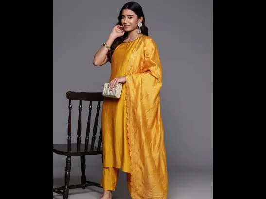 Regular Sequinned Kurta with Trousers Dupatta