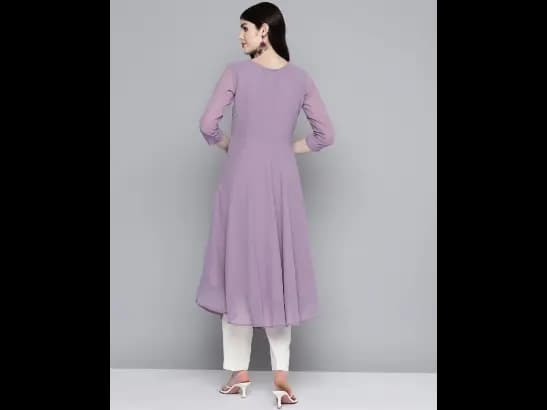 Embroidered Anarkali Kurta (3)