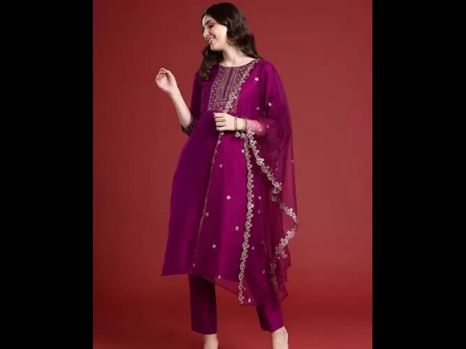 Ethnic Motifs Embroidered Regular Kurta with Trousers & With Dupatta (5)