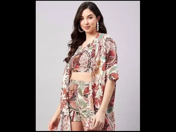 Ethnic Motifs Printed Pure Cotton Top With Shorts & Jacket (5)