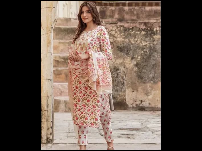 Floral Printed Pure Cotton Straight Kurta With Trousers & Dupatta (4)