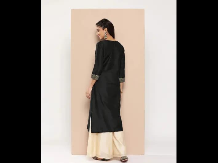 Zari Woven Design Kurta (3)