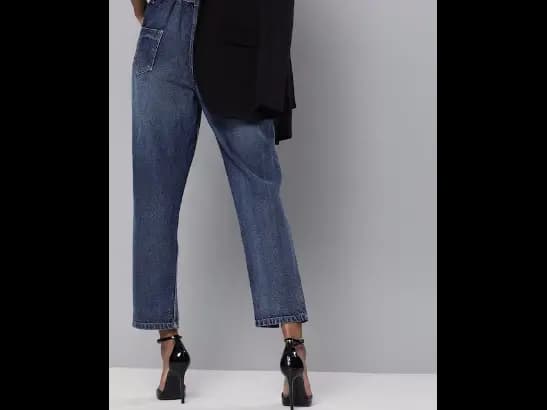 Blue Regular Fit High-Rise Clean Look Panelled Cropped Jeans (2)