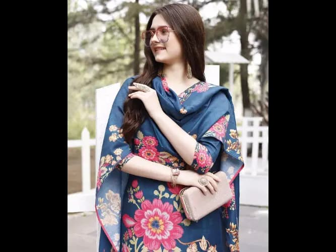 Floral Print Straight Kurta with Pants & Dupatta