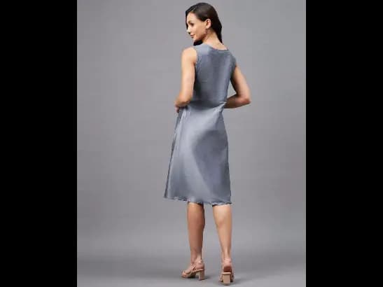 Checked Front-Slit A-Line Dress (4)