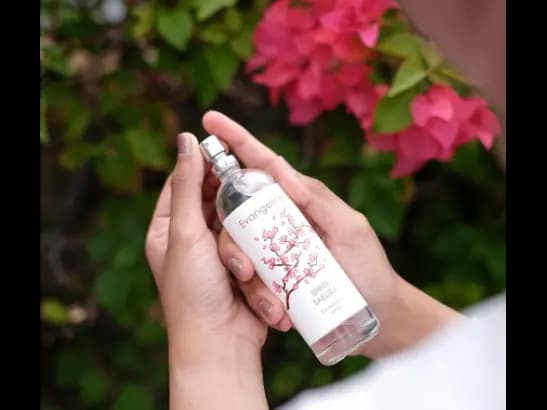Evangeline White Sakura Perfume 100ml (4)