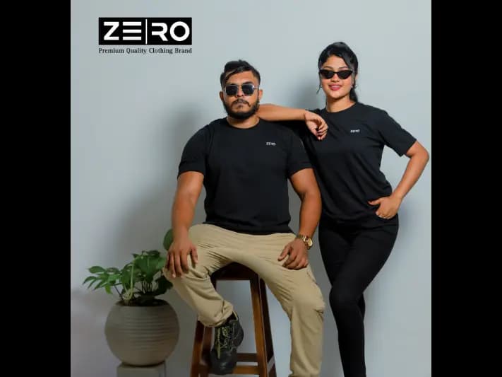 Comfort Fit Crew Neck Short Sleeve T-Shirts - Black