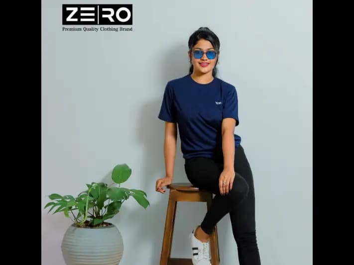 Comfort Fit Crew Neck Short Sleeve T-shirt - Navy Blue