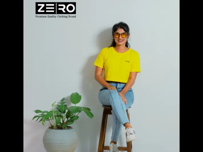 Short Sleeve Comfort Fit Crop Top - Yellow (4)