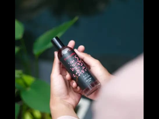 Evangeline Black Sakura Perfume 100ml (2)