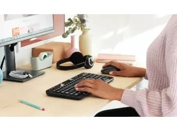 Logitech M235 Wireless Mouse Black - With 2 Years Warranty (4)