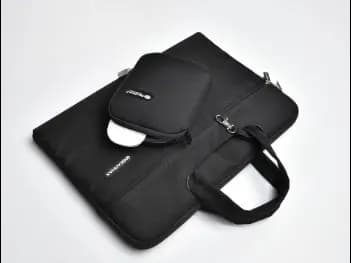 WIWU 15.4″ Campus Slim Case Black - Sleek, minimalist design (2)