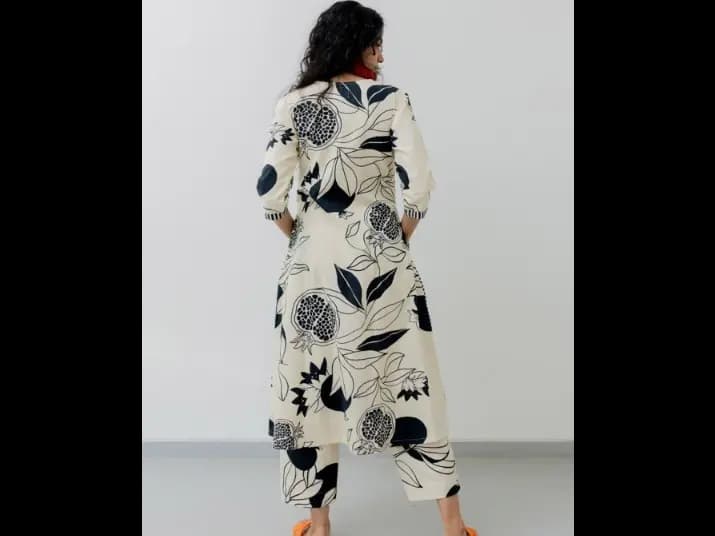 Floral Printed V-Neck A-Line Kurta with Trouser - Cotton Blend (3)
