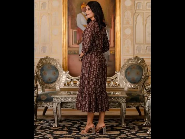 Ethnic Motifs Print Cotton A-Line Maxi Dress (3)